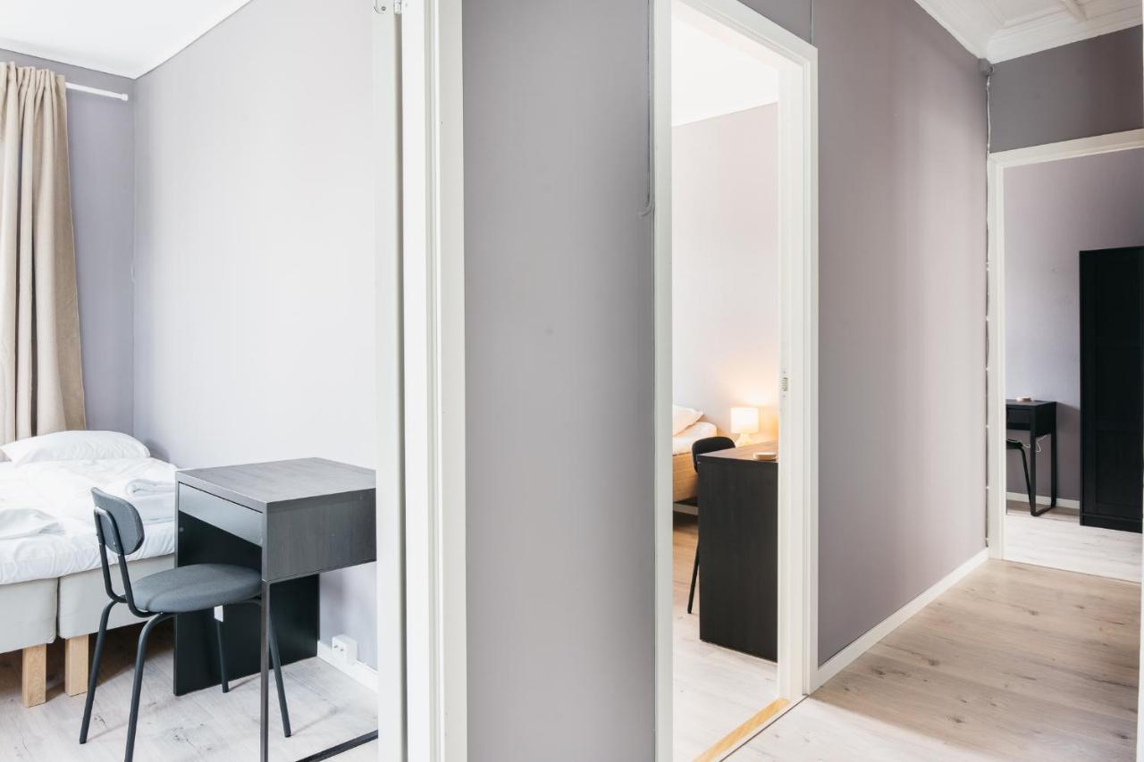 S54 - Private Rooms In The City Center ベルゲン エクステリア 写真